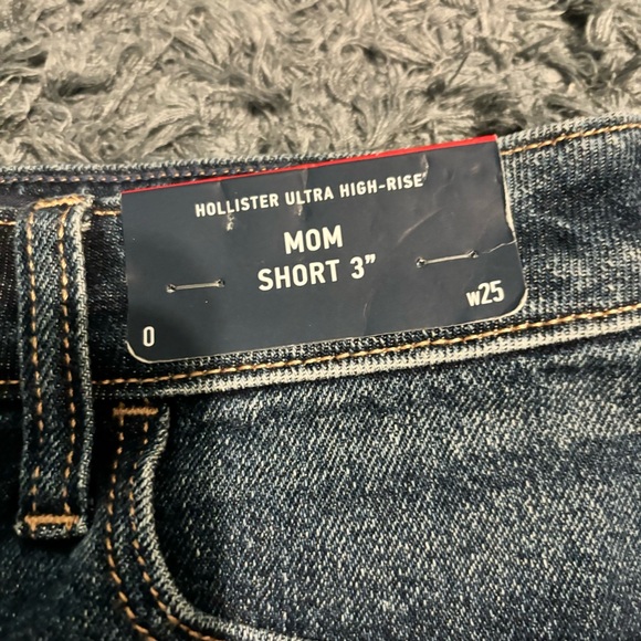 Hollister Jean short - Picture 2 of 4